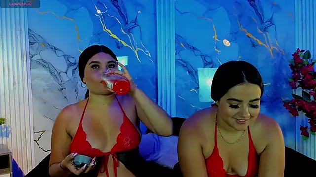 Scarlet and naomi online show from 21, 3, 2026