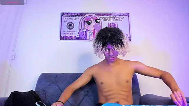 Victor LatinBoy online show from 19, 4, 2026