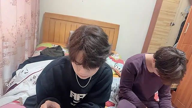 junnan001 online show from 28, 2, 2026