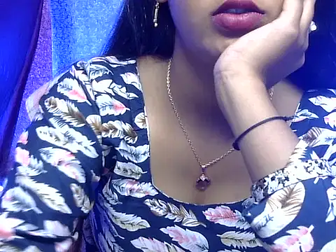 cute Dirty Diva online show from 2, 4, 2026