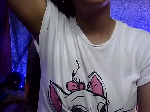 cute Dirty Diva online show from 5, 4, 2026