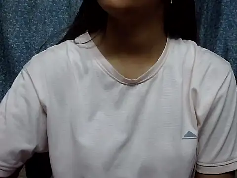 cute Dirty Diva online show from 6, 5, 2026