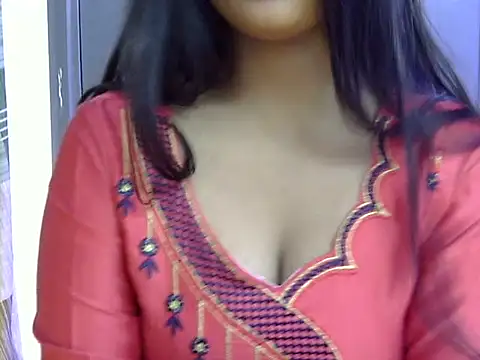 cute Dirty Diva online show from 21, 12, 2025