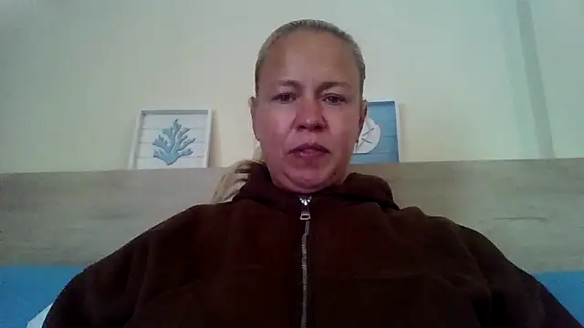 jennyblondeuk online show from 7, 5, 2026