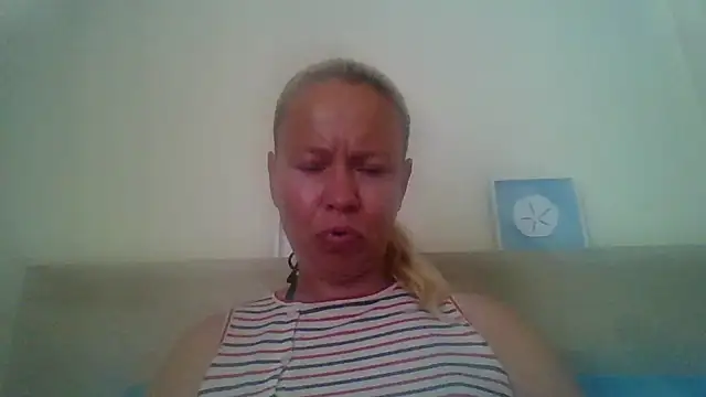 jennyblondeuk online show from 4, 5, 2026