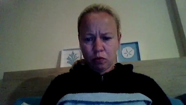 jennyblondeuk online show from 11, 5, 2026