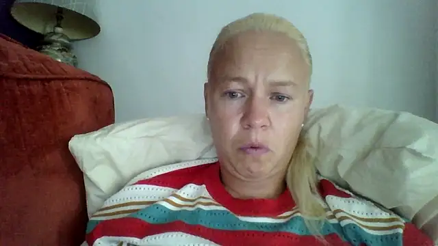 Snapshot of jennyblondeuk chatting on 24, 7, 2026 jennyblondeuk online show from 24, 7, 2026