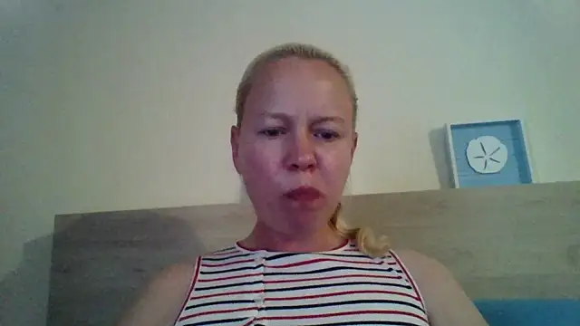 jennyblondeuk online show from 19, 4, 2026
