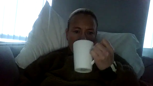 jennyblondeuk online show from 28, 3, 2026