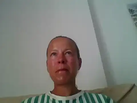Snapshot of jennyblondeuk chatting on 10, 6, 2026 jennyblondeuk online show from 10, 6, 2026