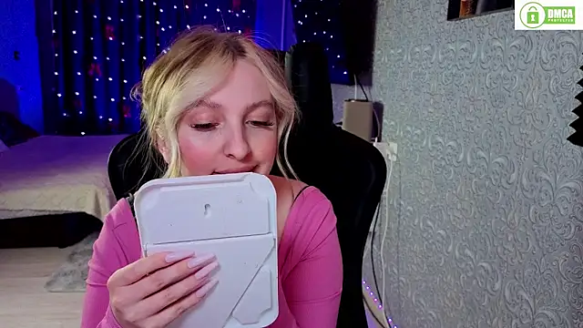 Eva Vibe  online show from 6, 2, 2026