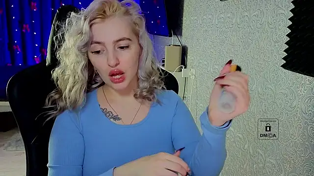 Eva Vibe  online show from 6, 3, 2026