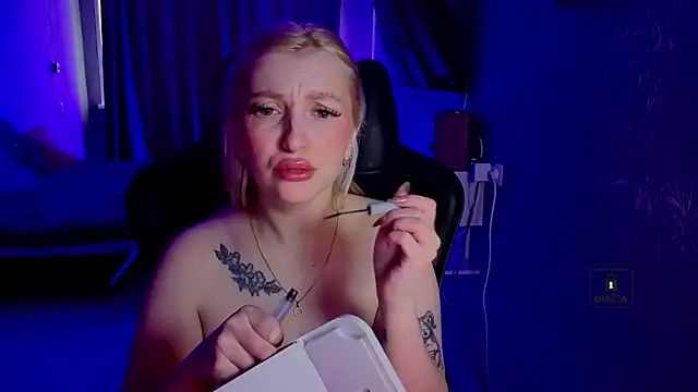 Eva Vibe  online show from 12, 4, 2026