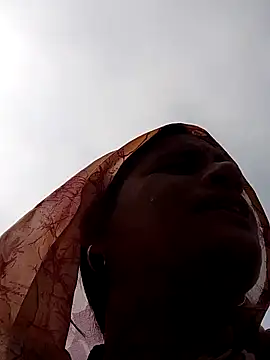 CUTE Ishpa online show from 4, 2, 2026