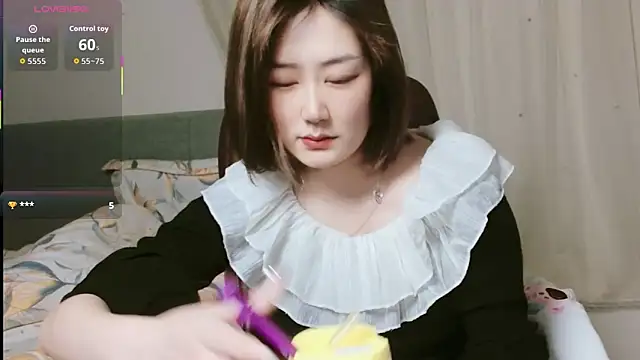 lucynan online show from 11, 2, 2026