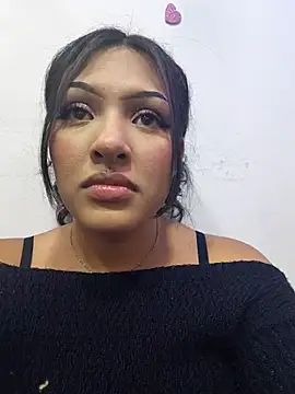 ashley-17 online show from 10, 3, 2026