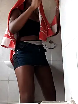 ShyNaughtyBabe online show from 15, 1, 2026