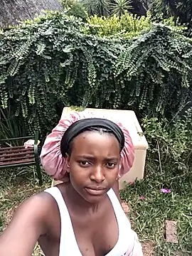 ShyNaughtyBabe online show from 10, 4, 2026