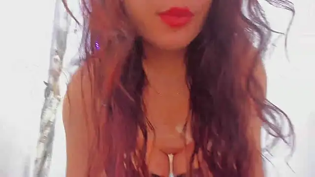 RedAssHottie online show from 2, 3, 2025
