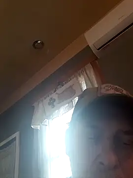 FragrantToe529 online show from 17, 2, 2026