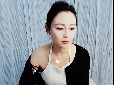 Snapshot of HCOCO chatting on 8, 1, 2026 HCOCO online show from 8, 1, 2026