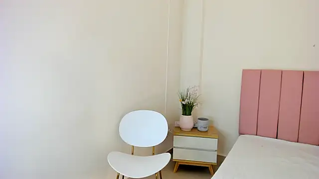 Snapshot of Luz_noxentia chatting on 4, 5, 2026 Luz noxentia online show from 4, 5, 2026