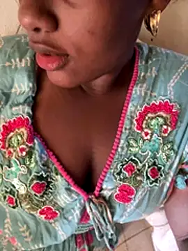 amorasecy online show from 7, 1, 2026