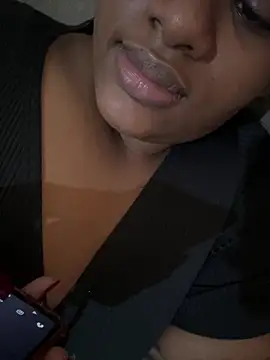 amorasecy online show from 19, 4, 2026