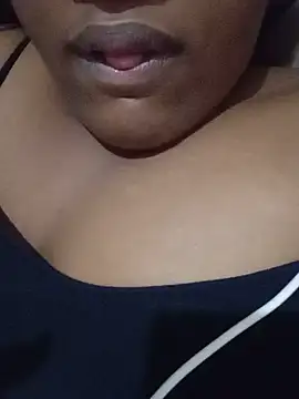 Snapshot of amorasecy chatting on 24, 5, 2026 amorasecy online show from 24, 5, 2026