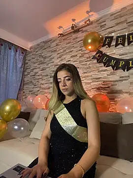 cute emmma online show from 24, 3, 2026