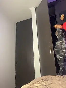 cute emmma online show from 7, 4, 2026