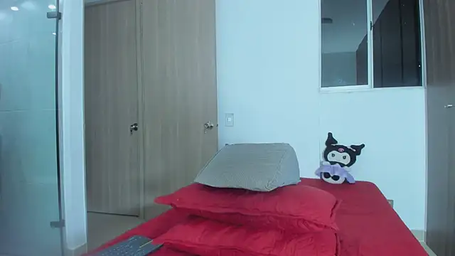 Arimonroee online show from 20, 4, 2026