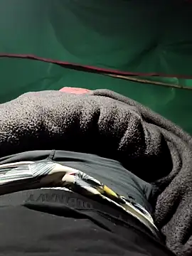 Snapshot of Hot2602 chatting on 21, 12, 2025 Hot2602 online show from 21, 12, 2025