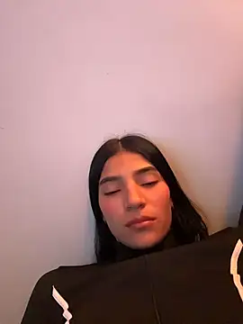 Ema Rose  online show from 25, 6, 2026