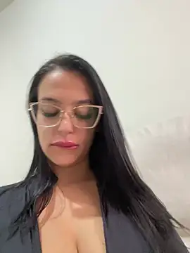 jujuarantes  2026 online show from 15, 1, 2026