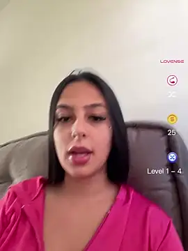 jujuarantes  2026 online show from 27, 5, 2026