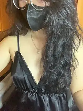 Sofiababy22 online show from 4, 3, 2026