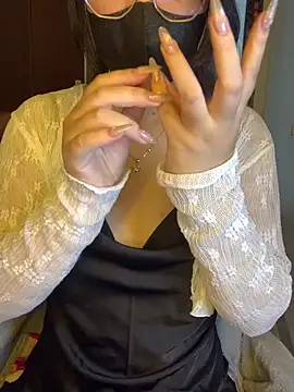 Sofiababy22 online show from 27, 2, 2026