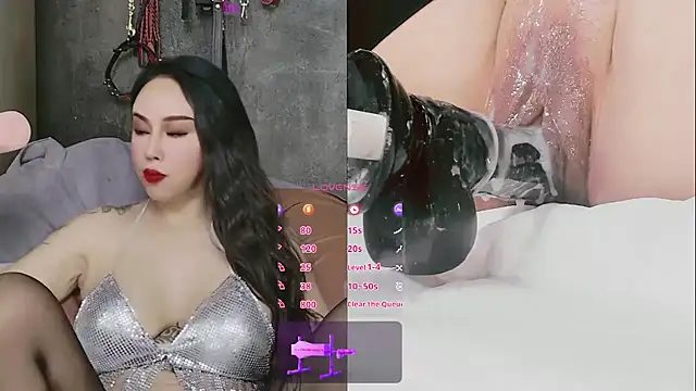 Snapshot of ladyfengyeS010 chatting on 10, 5, 2026 ladyfengyeS010 online show from 10, 5, 2026