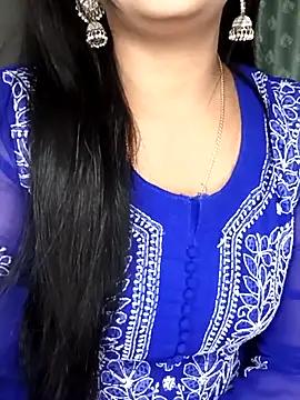 Snapshot of Deshi_bhabhi143 chatting on 8, 7, 2026 Deshi bhabhi143 online show from 8, 7, 2026