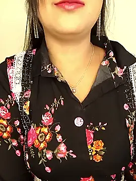 Deshi bhabhi143 online show from 3, 5, 2026