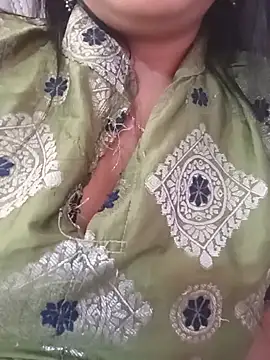 Deshi bhabhi143 online show from 5, 6, 2026