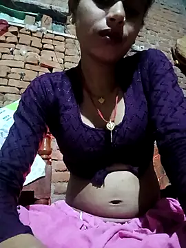 Fency Love143 online show from 6, 2, 2026