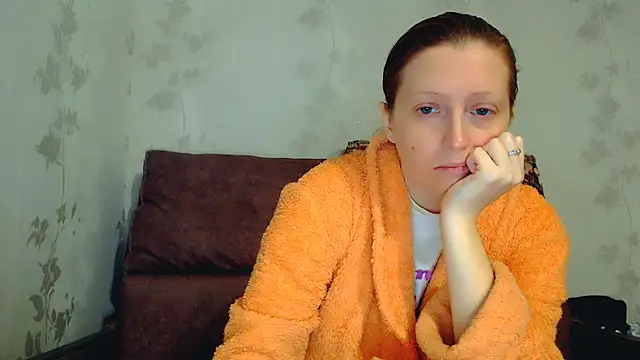 Snapshot of CrystallAngel chatting on 10, 1, 2026 CrystallAngel online show from 10, 1, 2026