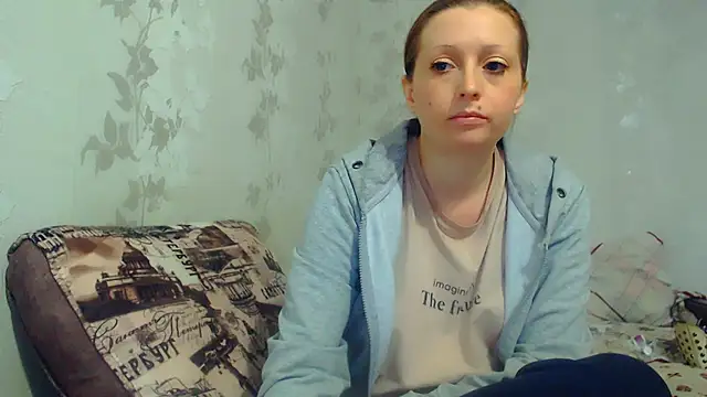 Snapshot of CrystallAngel chatting on 15, 2, 2026 CrystallAngel online show from 15, 2, 2026