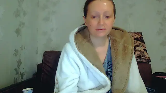 Snapshot of CrystallAngel chatting on 13, 1, 2026 CrystallAngel online show from 13, 1, 2026