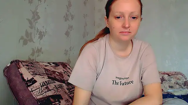 Snapshot of CrystallAngel chatting on 1, 2, 2026 CrystallAngel online show from 1, 2, 2026