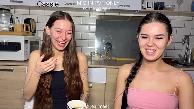 girls secrets online show from 1, 2, 2026