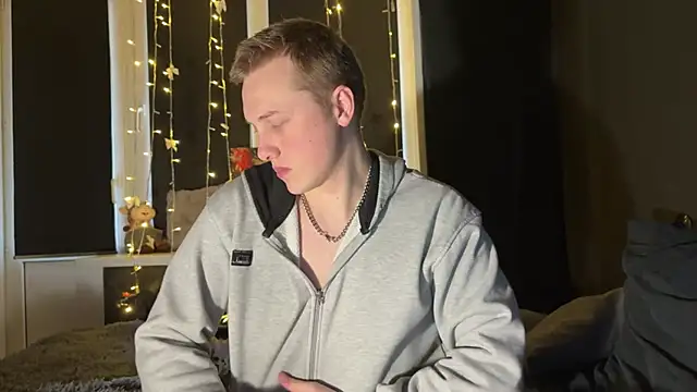 love4couple online show from 11, 4, 2026