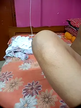 Hooghlypinkivabi online show from 2, 3, 2026